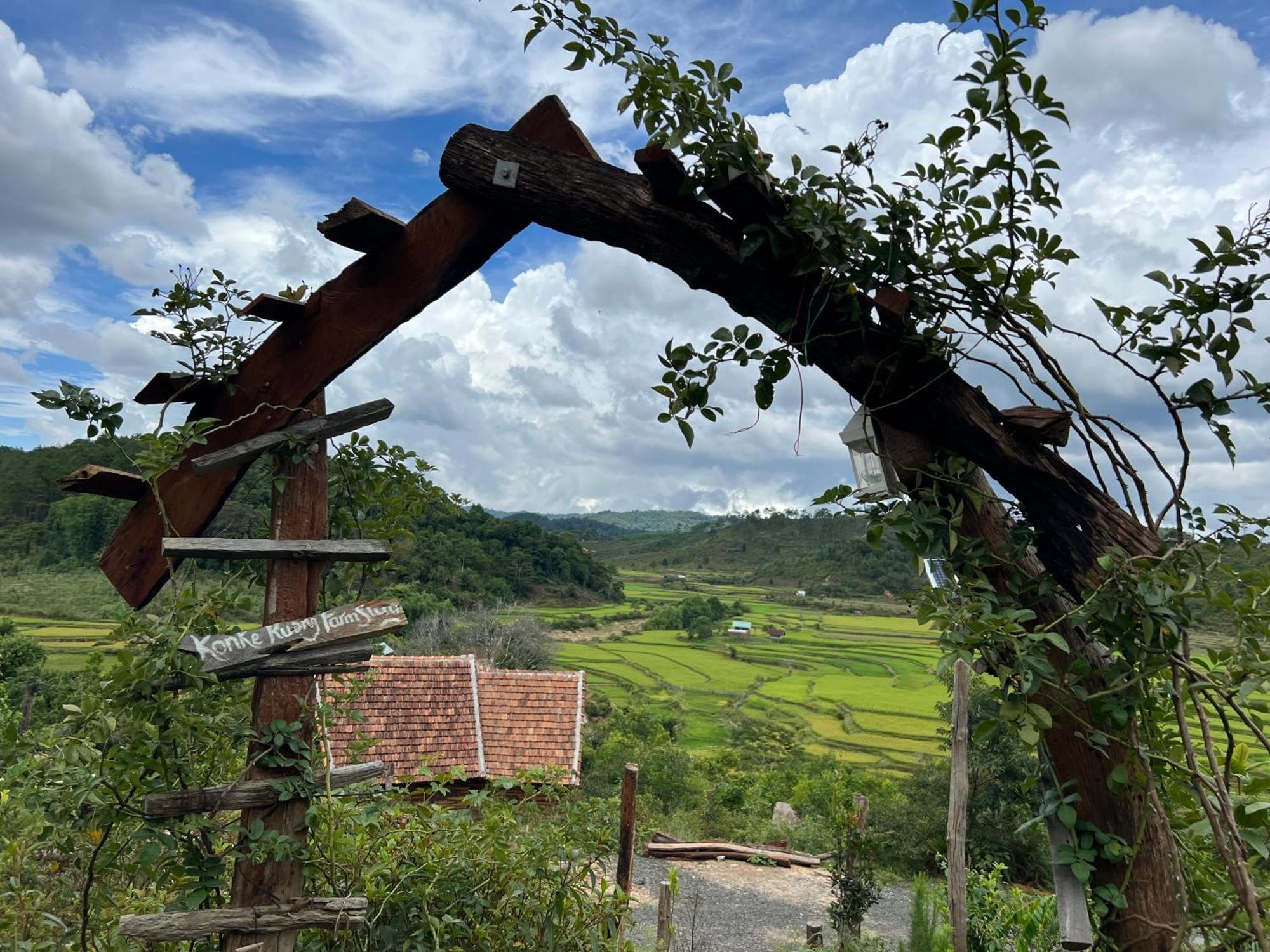 Konke Ruong Farmstay Kon Von Kla Esterno foto